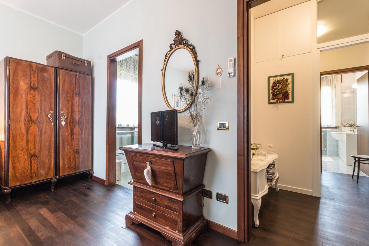 Casa Bibi Villa Cartiera Reali Bagian luar foto
